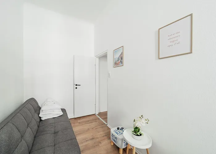 Apartment 2-bedroom Near Center Vienna