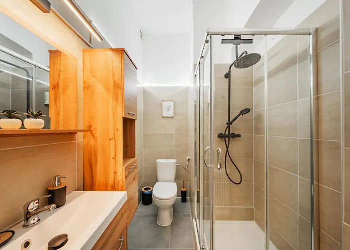 2-bedroom Near Center Vienna